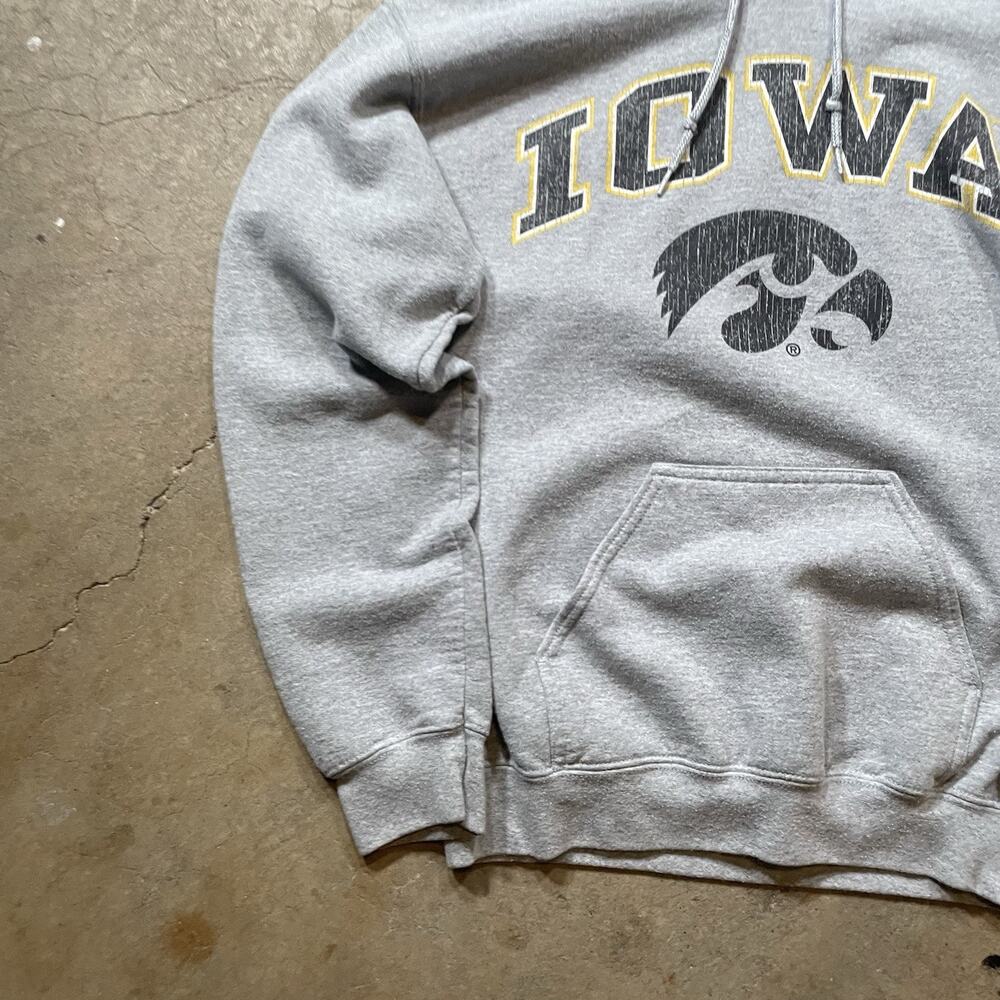 Vintage Iowa Hawkeyes Arch Logo Small Hoodie University - Picture 4 of 7